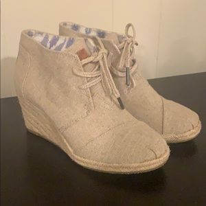 New Toms bootie/wedge